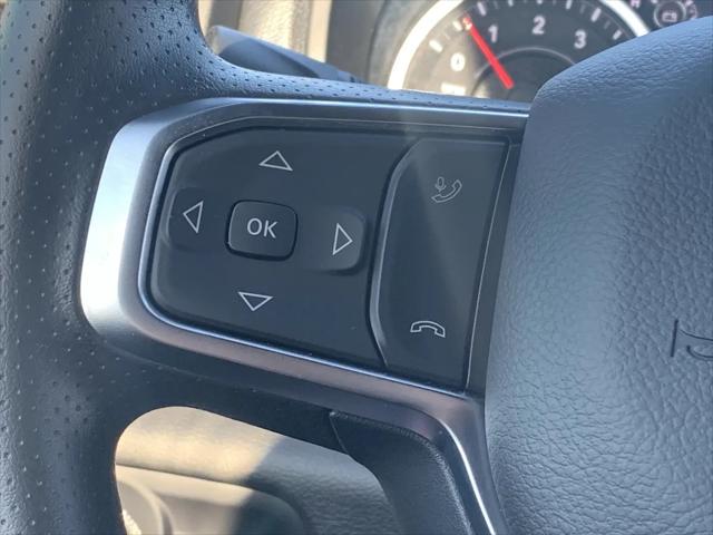 2025 Ram 1500 Big Horn Crew Cab 4x4 57 Box