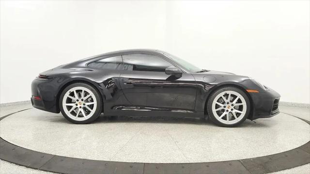 2025 Porsche 911 Carrera