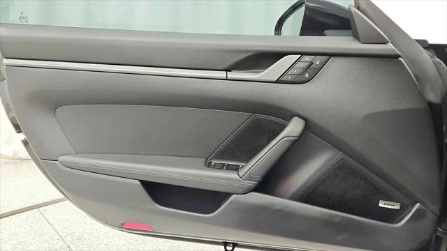2025 Porsche 911 Carrera