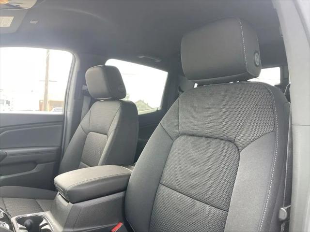 2026 GMC Canyon Elevation, RWD
