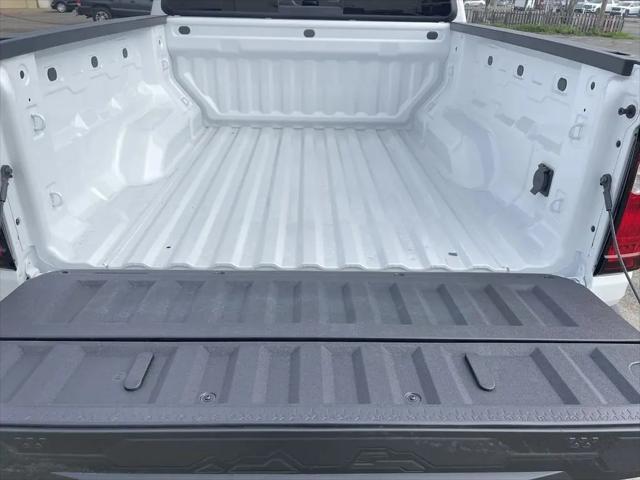 2026 GMC Canyon Elevation, RWD