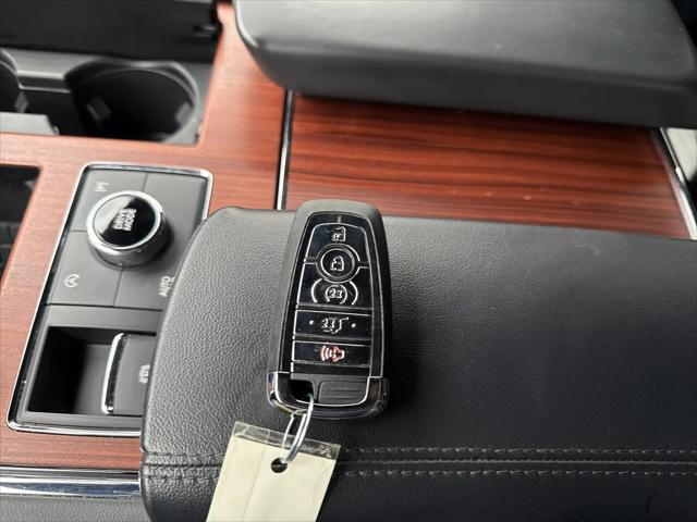 2024 Lincoln Navigator Premiere L