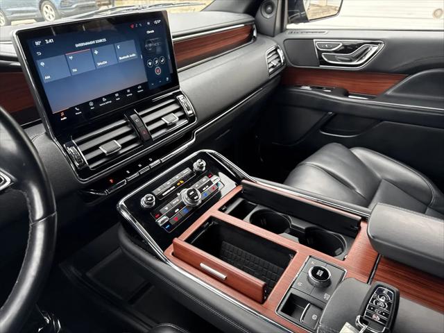 2024 Lincoln Navigator Premiere L