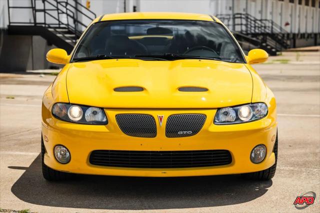 2004 Pontiac GTO Base