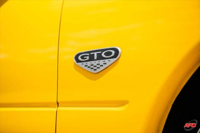 2004 Pontiac GTO Base