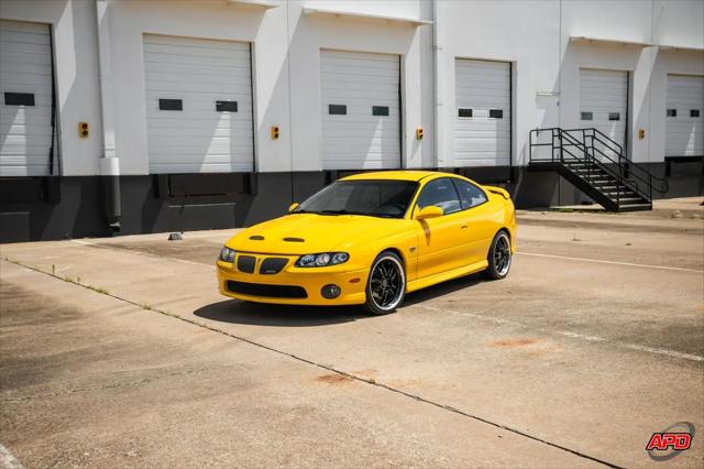 2004 Pontiac GTO Base