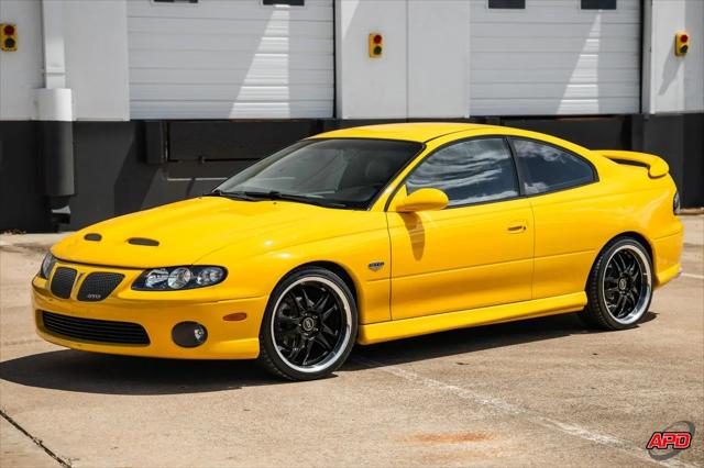 2004 Pontiac GTO Base
