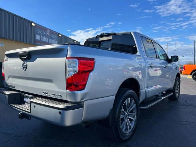 2017 Nissan Titan SL