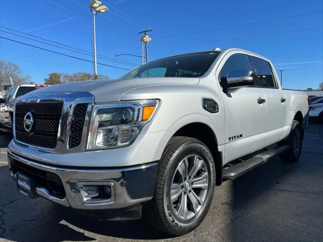 2017 Nissan Titan SL