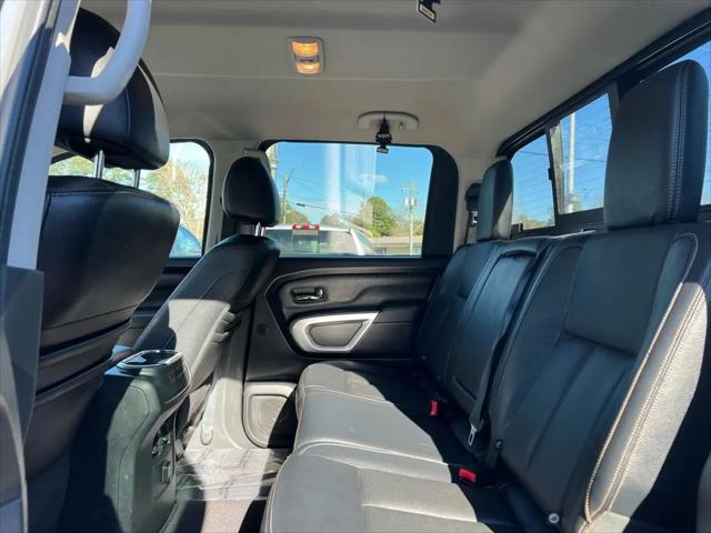 2017 Nissan Titan SL