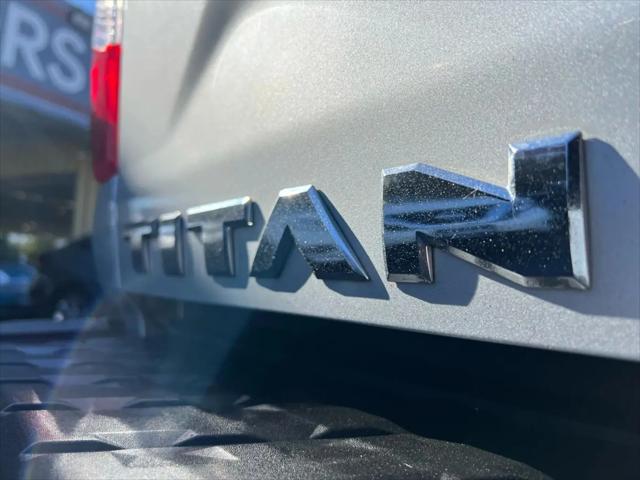 2017 Nissan Titan SL