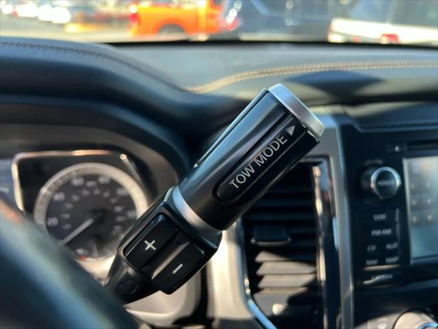 2017 Nissan Titan SL
