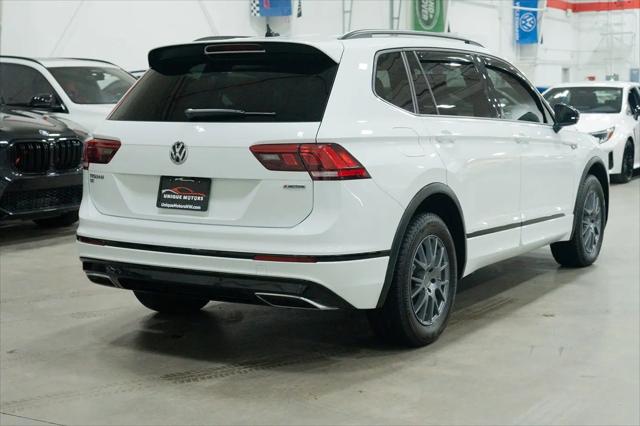 2020 Volkswagen Tiguan 2.0T SE R-Line Black