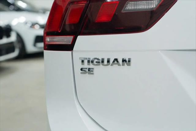 2020 Volkswagen Tiguan 2.0T SE R-Line Black