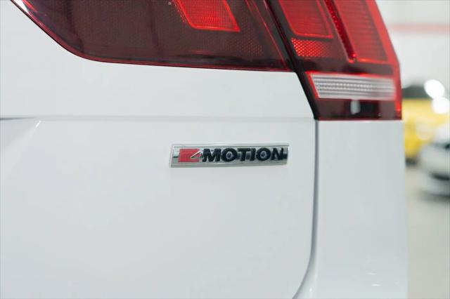 2020 Volkswagen Tiguan 2.0T SE R-Line Black