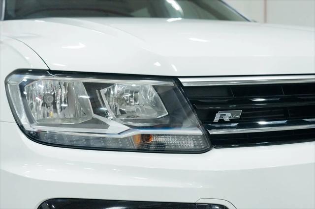 2020 Volkswagen Tiguan 2.0T SE R-Line Black