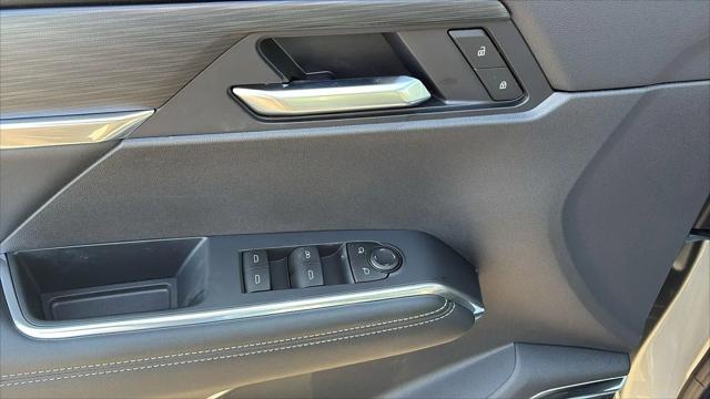 2026 GMC Acadia Elevation FWD