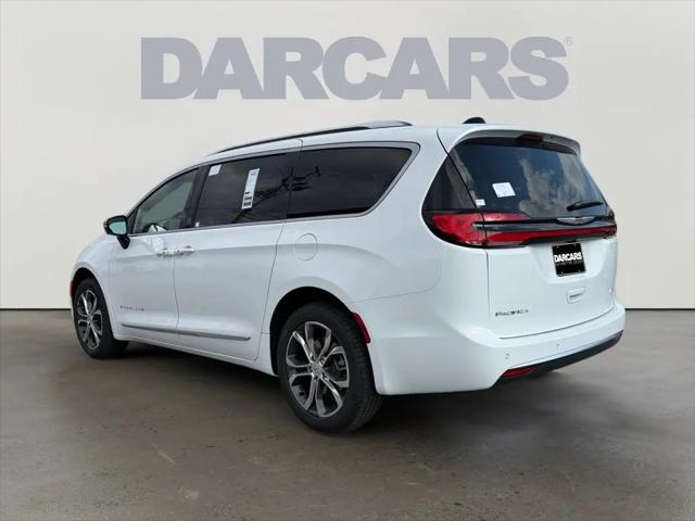 2026 Chrysler Pacifica Pinnacle AWD