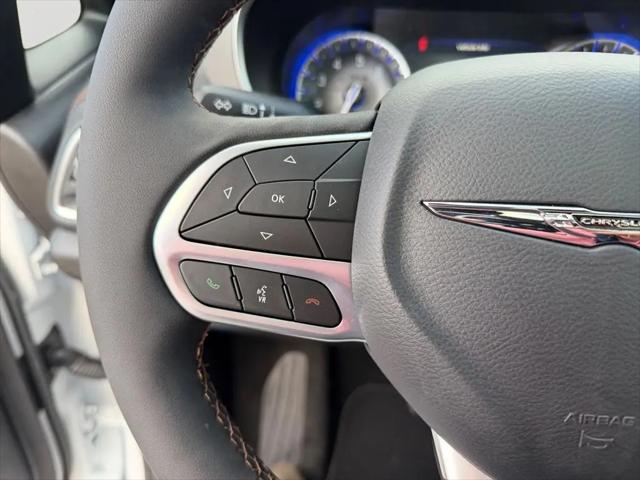 2026 Chrysler Pacifica Pinnacle AWD