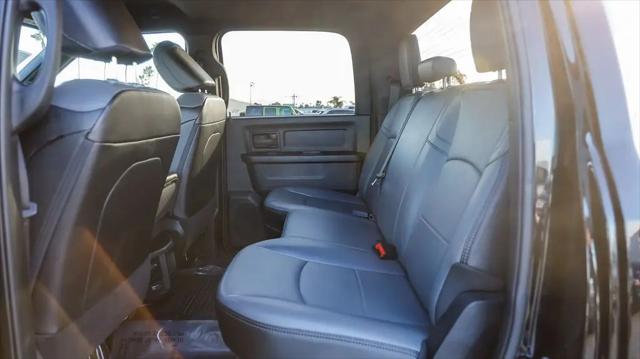2024 Ram 3500 Tradesman Crew Cab 4x4 6'4" Box