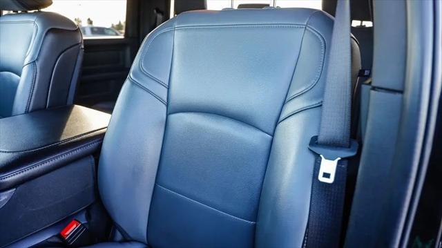 2024 Ram 3500 Tradesman Crew Cab 4x4 6'4" Box
