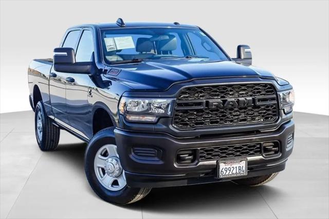 2024 Ram 3500 Tradesman Crew Cab 4x4 6'4" Box