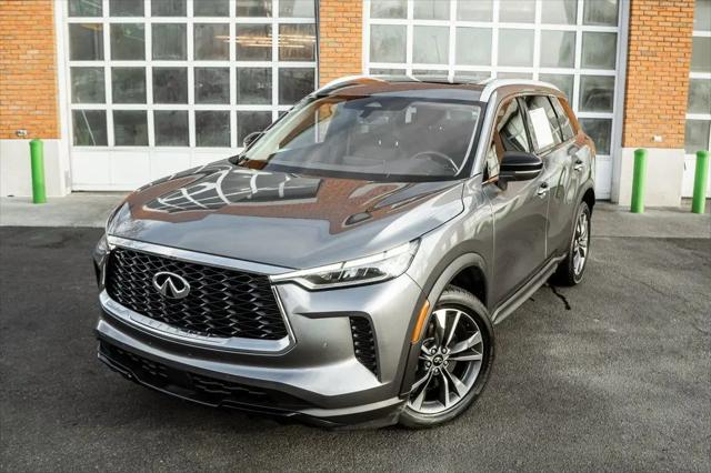 2023 INFINITI QX60 LUXE AWD