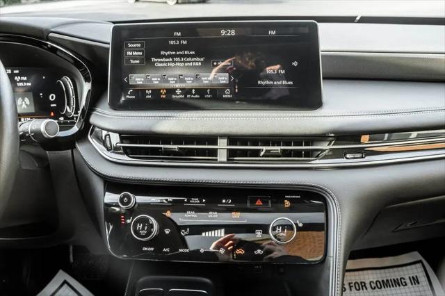 2023 INFINITI QX60 LUXE AWD