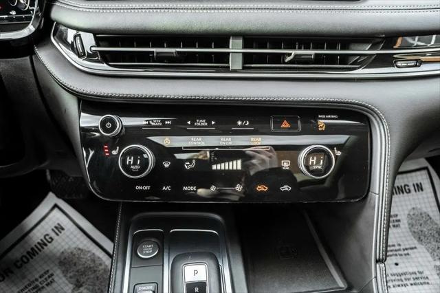2023 INFINITI QX60 LUXE AWD