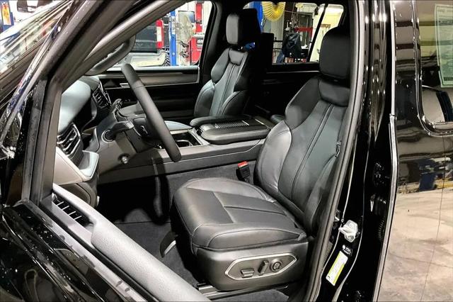 2026 Jeep Grand Wagoneer L Limited Reserve 4x4
