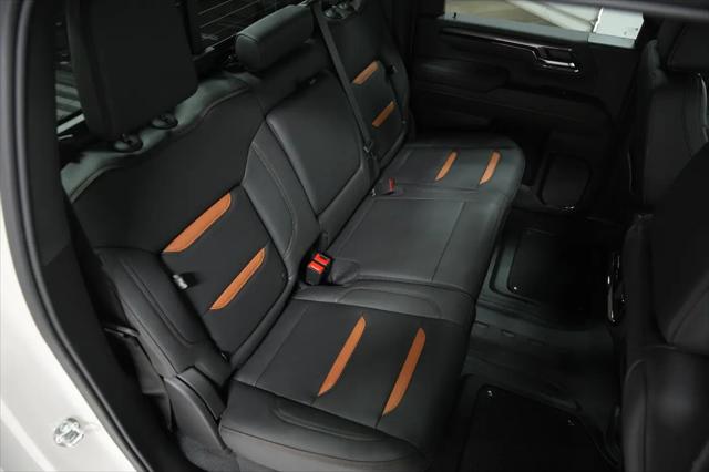 2026 GMC Sierra 2500HD Crew Cab, Standard Bed, AT4, 4WD