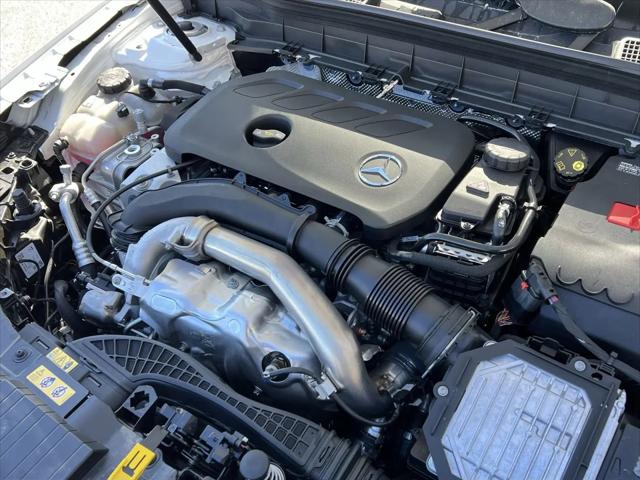 2026 Mercedes-Benz GLB 4MATIC