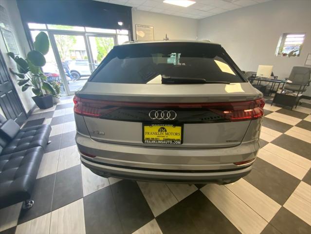2021 Audi Q8 Premium Plus 55 TFSI quattro Tiptronic