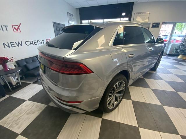 2021 Audi Q8 Premium Plus 55 TFSI quattro Tiptronic
