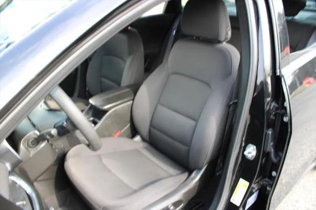 2021 Chevrolet Malibu FWD LT