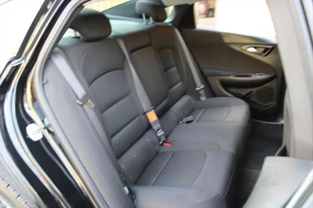 2021 Chevrolet Malibu FWD LT