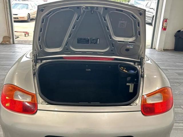 2001 Porsche Boxster Base