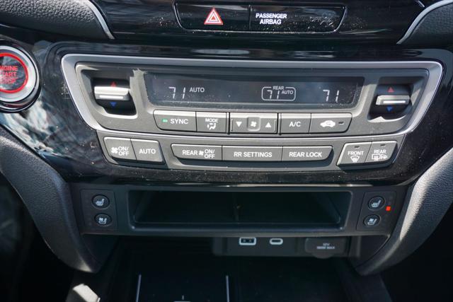 2026 Honda Ridgeline Black Edition Two-Tone