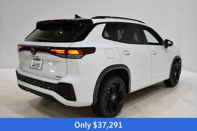 2026 Volkswagen Tiguan SE R-Line Black