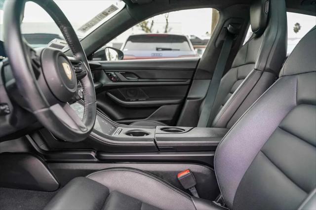 2021 Porsche Taycan Turbo