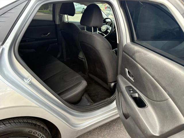 2021 Hyundai Elantra SEL