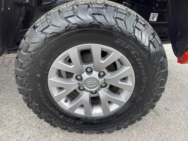 2018 Toyota Tacoma SR5 V6