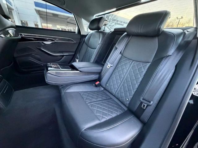 2022 Audi S8 TFSI quattro Tiptronic