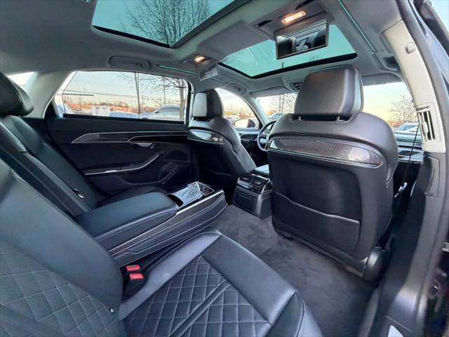 2022 Audi S8 TFSI quattro Tiptronic