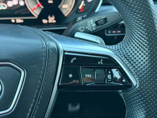 2022 Audi S8 TFSI quattro Tiptronic