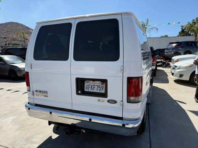2009 Ford E-350 Super Duty XLT
