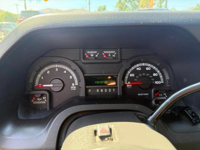 2009 Ford E-350 Super Duty XLT