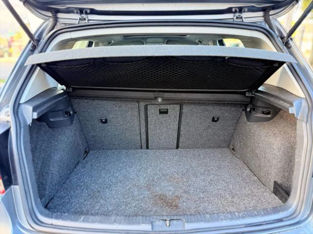 2011 Volkswagen Golf 2.5L 4-Door
