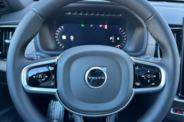 2026 Volvo XC90 Plus, B5 AWD Gas (mild hybrid), Gasoline, Bright, 7 Seats