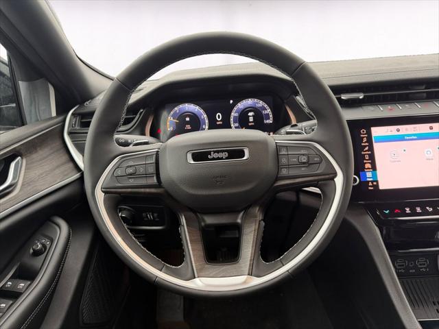 2026 Jeep Grand Cherokee Altitude 4x4